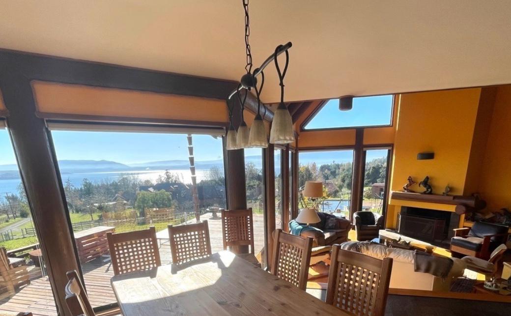 Foto 35 de A402 Parcela con hermosa casa y vista panorámica en sector Altamira - Villarrica