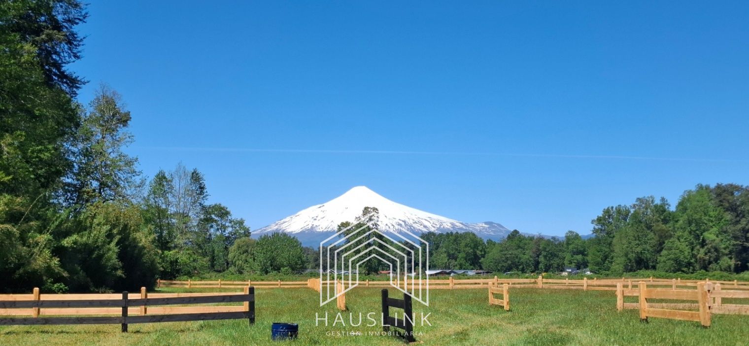 A-462 Parc. vista volcán Villarrica cam. a Lican Ray
