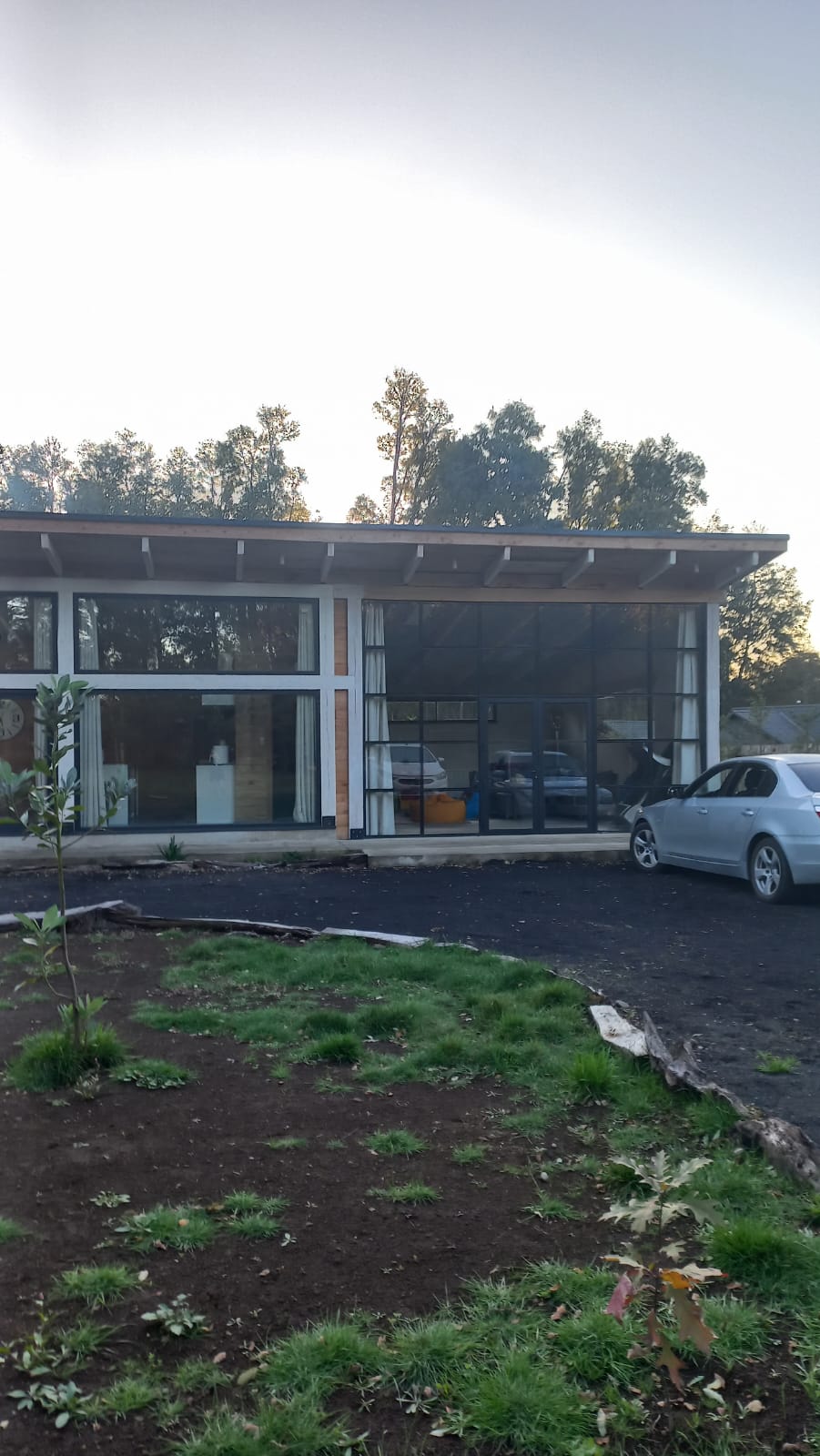 Foto 4 de A320 Parcela con moderna casa en Molco cerca a Playa linda
