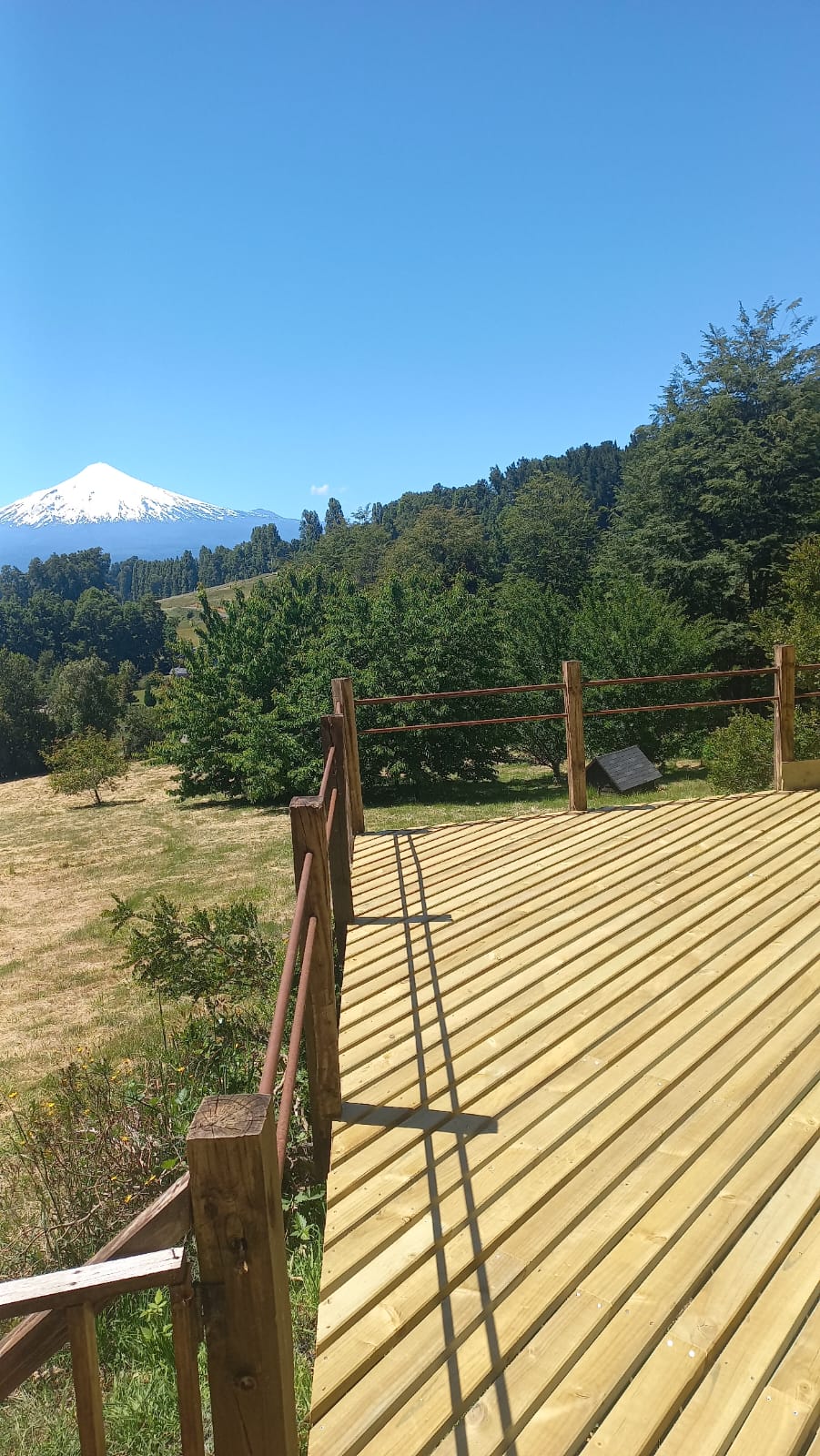 Foto 4 de A070 Hermosa casa con vista panorámica al Volcán Villarrica sector los Guindos