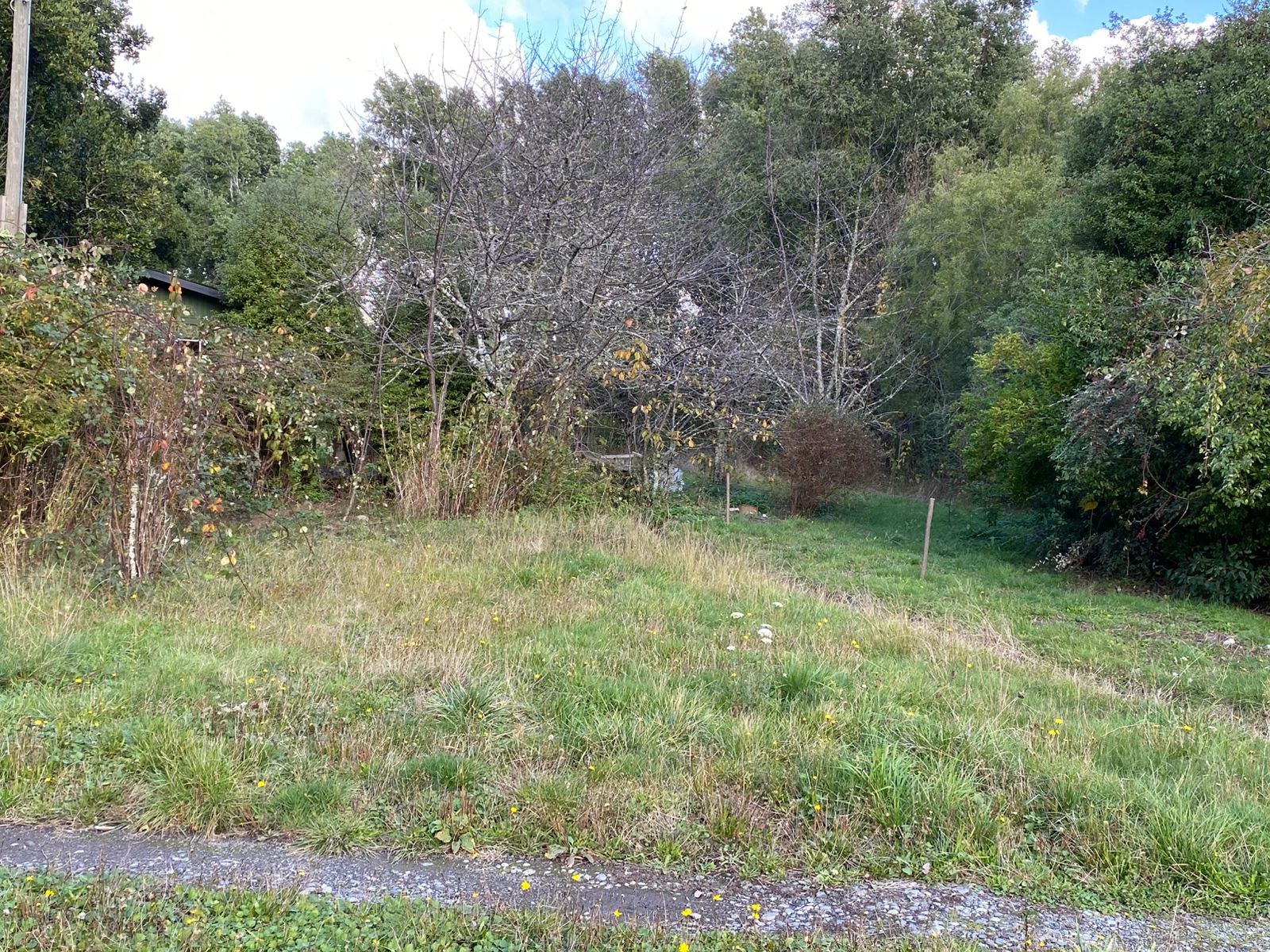 Foto 13 de A435 Exclusiva parcela con casa, vista al volcán y con orilla de lago a 4 km de Villarrica